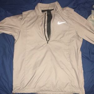 Nike Golf Windbreaker Size SMALL